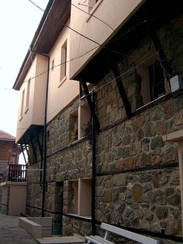 Фотографии Гостевой дом Guest House Zhelevi г. Созополь (Болгария) №3 Фото Гостевой дом Guest House Zhelevi г. Созополь 3