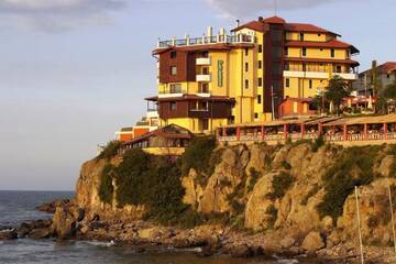 Фотографии Отель Hotel Parnasse г. Созополь (Болгария) №2 Фото Отель Hotel Parnasse г. Созополь 2