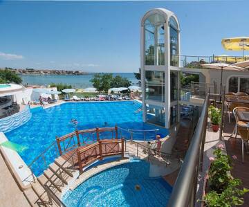 Фотографии Отель Hotel Villa List г. Созополь (Болгария) №3 Фото Отель Hotel Villa List г. Созополь 3