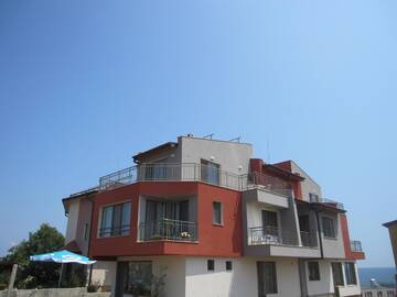 Фотографии Гостевой дом Neli Sea Villa г. Созополь (Болгария) №1 Фото Гостевой дом Neli Sea Villa г. Созополь 1
