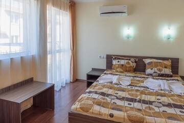 Фото номера Двухместный номер с 1 кроватью и балконом Отель Hotel Ray г. Созополь 29