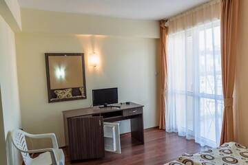 Фото номера Двухместный номер с 1 кроватью и балконом Отель Hotel Ray г. Созополь 27