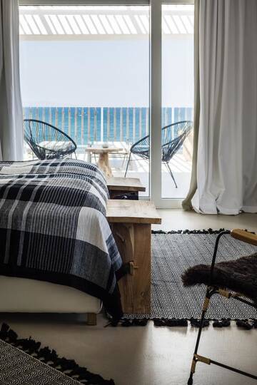 Фото номера Полулюкс с видом на море Отель Sea Sense Boutique Hotel г. Созополь 5