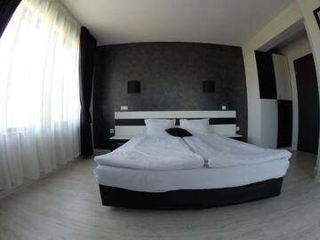 Фото номера Апартаменты с 1 спальней и видом на море Гостевой дом Polina Beach г. Созополь 6