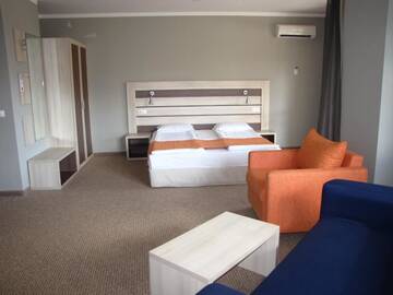 Фото номера Полулюкс с балконом (для 2 взрослых) Отель Blue Orange Beach Resort г. Созополь 5