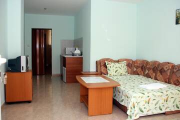 Фото номера Апартаменты Отель Hotel Holiday Rodopi г. Созополь 10