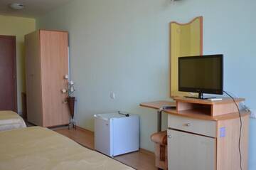 Фото номера Двухместный номер с 1 кроватью с видом на море Отель Family Hotel Coral г. Созополь 9