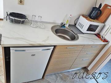 Фото номера Стандартный трехместный номер-студио Гостевой дом Guesthouse Odesos г. Созополь 7