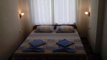 Фото номера Люкс с 1 спальней Гостевой дом Rooms Via Maris г. Созополь 9