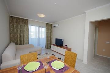 Фото номера Апартаменты с 1 спальней Отель Lily Beach Resort г. Созополь 3