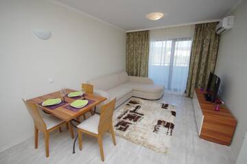 Фото номера Апартаменты с 1 спальней Отель Lily Beach Resort г. Созополь 7