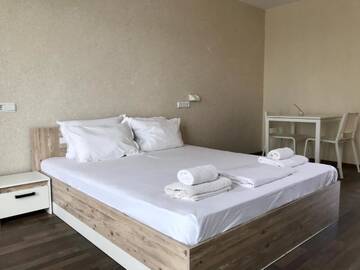 Фото номера Двухместный номер Делюкс с 1 кроватью и балконом, вид на море Гостевой дом Ancient well г. Созополь 5
