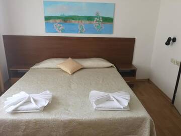 Фото номера Двухместный номер с 1 кроватью Отель Family Hotel Verona г. Созополь 4