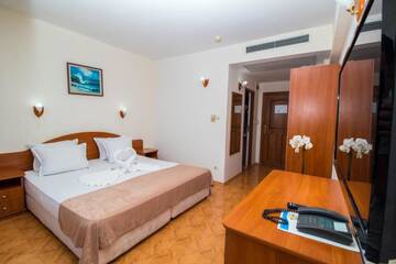Фото номера Двухместный номер с 1 кроватью с видом на море Отель Hotel Sunny г. Созополь 9