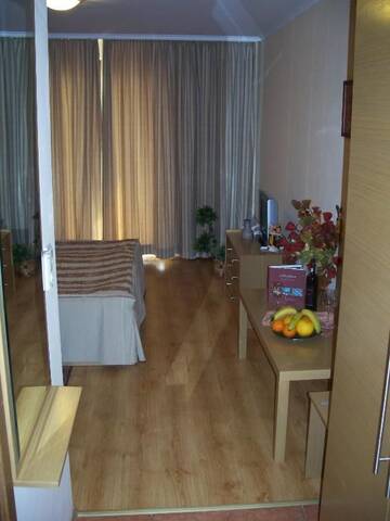 Фото номера Стандартный номер-студио Апарт-отели Martinez Aparthotel г. Созополь 3