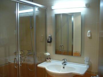 Фото номера Улучшенный номер-студио Апарт-отели Martinez Aparthotel г. Созополь 6