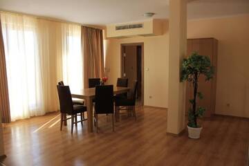 Фото номера Двухуровневые апартаменты Апарт-отели Martinez Aparthotel г. Созополь 2