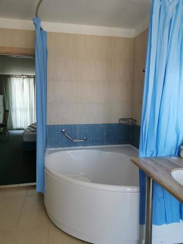 Фото номера Апартаменты с 2 спальнями Отель Hotel Calisto г. Созополь 5
