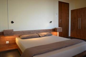 Фото номера Двухместный номер с 1 кроватью и балконом, вид на море Отель Design Hotel Logatero г. Созополь 10