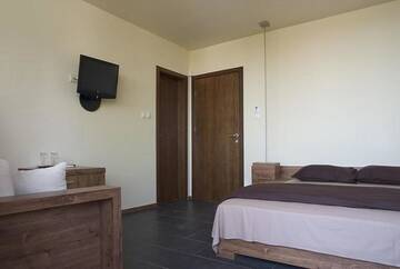 Фото номера Двухместный номер с 1 кроватью и балконом, вид на море Отель Design Hotel Logatero г. Созополь 15