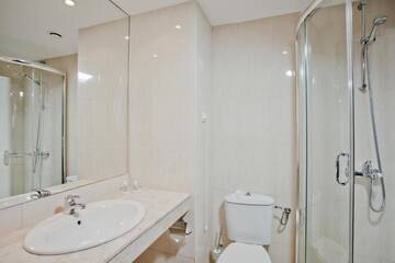 Фото номера Двухместный номер с 2 отдельными кроватями Отель Selena Hotel г. Созополь 4
