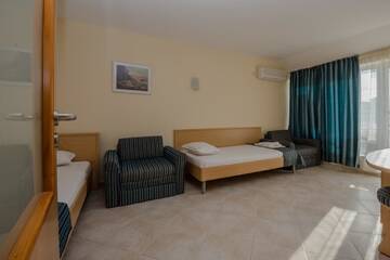 Фото номера Апартаменты с 2 спальнями Отель Hotel Briz г. Созополь 8