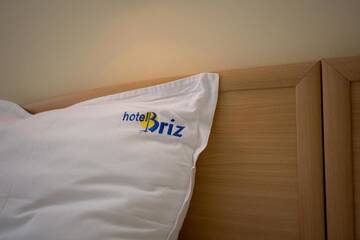Фото номера Двухместный номер с 1 кроватью и балконом Отель Hotel Briz г. Созополь 7