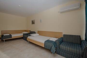 Фото номера Апартаменты с 2 спальнями Отель Hotel Briz г. Созополь 7