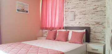 Фото номера Стандартный двухместный номер с 1 кроватью Отель Golden Place г. Созополь 2