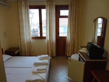Фото номера Стандартный двухместный номер с 1 кроватью Отель Hotel Antares г. Созополь 23
