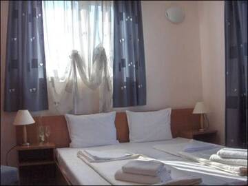 Фото номера Стандартный двухместный номер с 1 кроватью Отель Hotel Antares г. Созополь 6