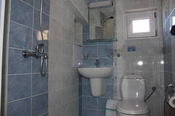 Фото номера Двухместный номер с 2 отдельными кроватями и балконом Отель Hotel Radik г. Созополь 21