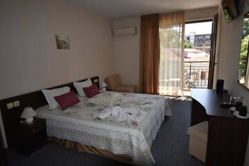 Фото номера Двухместный номер с 1 кроватью Отель Kandrovi Hotel г. Созополь 5