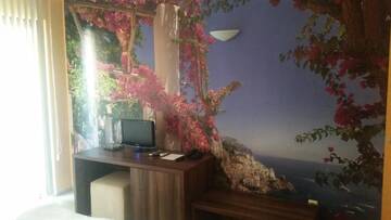 Фото номера Двухместный номер с 2 отдельными кроватями Отель Paradise Bay Hotel г. Созополь 8