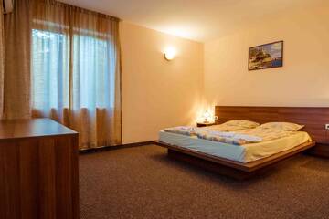 Фото номера Люкс, вид на море Отель Hotel Orchidea г. Созополь 6